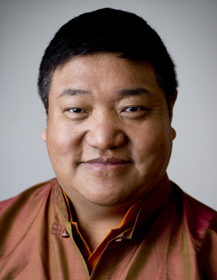 Theosophical Society - Orgyen Chowang Rinpoche is a meditation master in the Nyingma lineage of the Buddhist tradition. His primary teacher was Jigme Phuntsok Rinpoche, a Dzogchen master from the twentieth century.